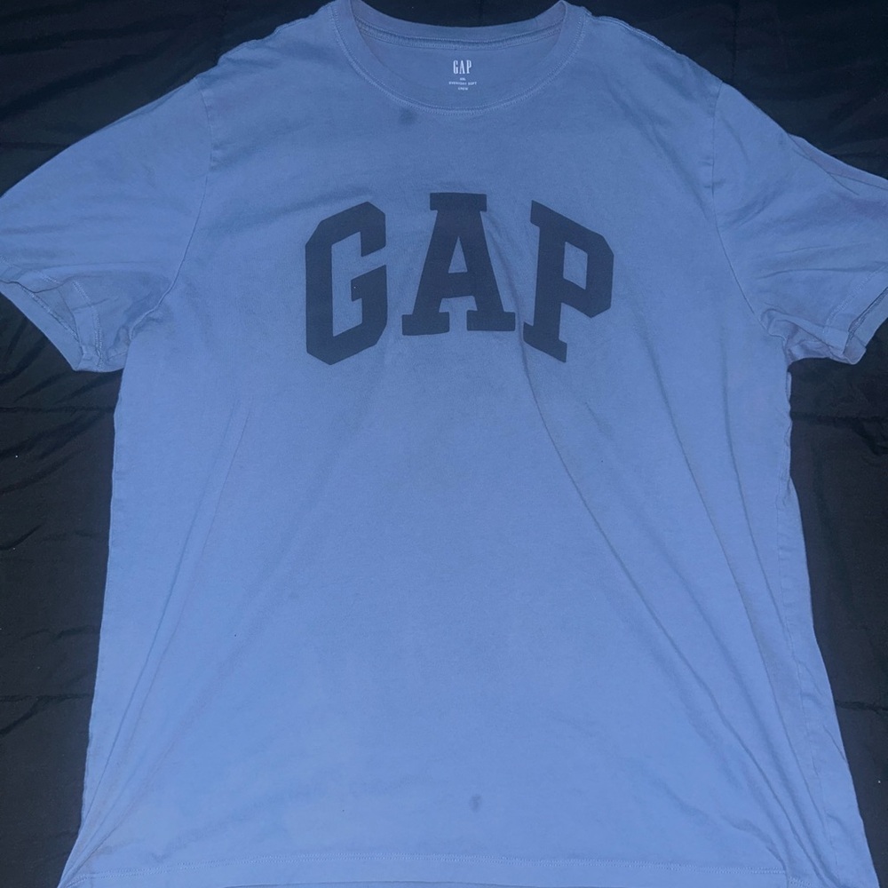 GAP Men's Short Sleeve Tee in Blue with Logo